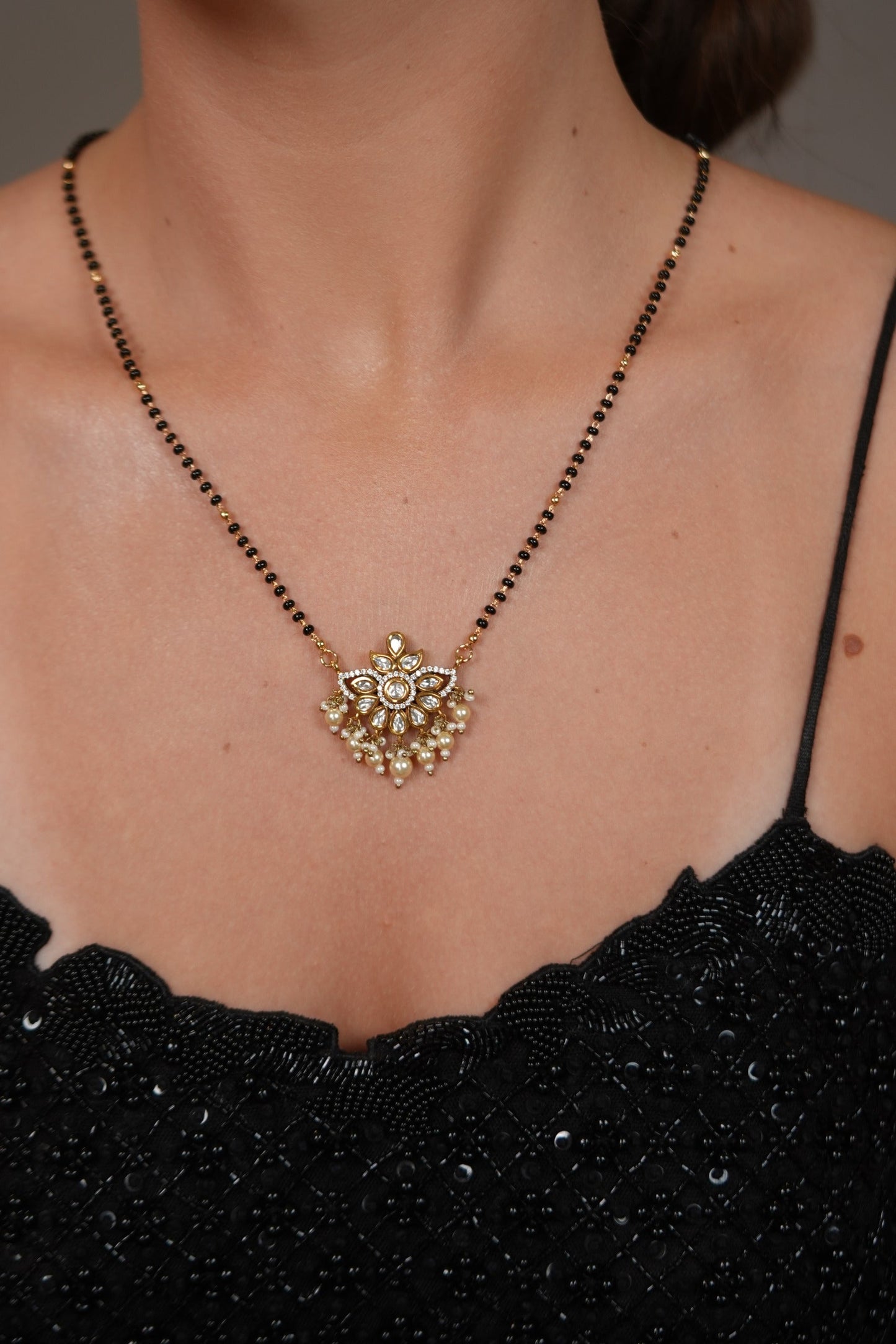 Vilinda Polki Moissanite Antique Gold Mangalsutra | Daily Wear