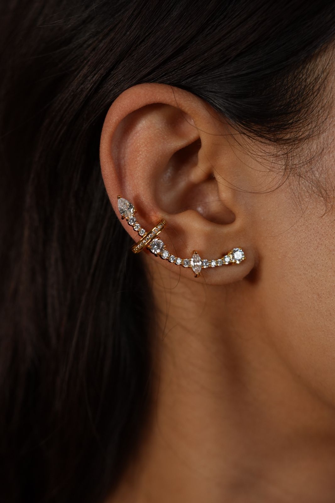Celestial Curve Diamond Solitaire Ear Cuff