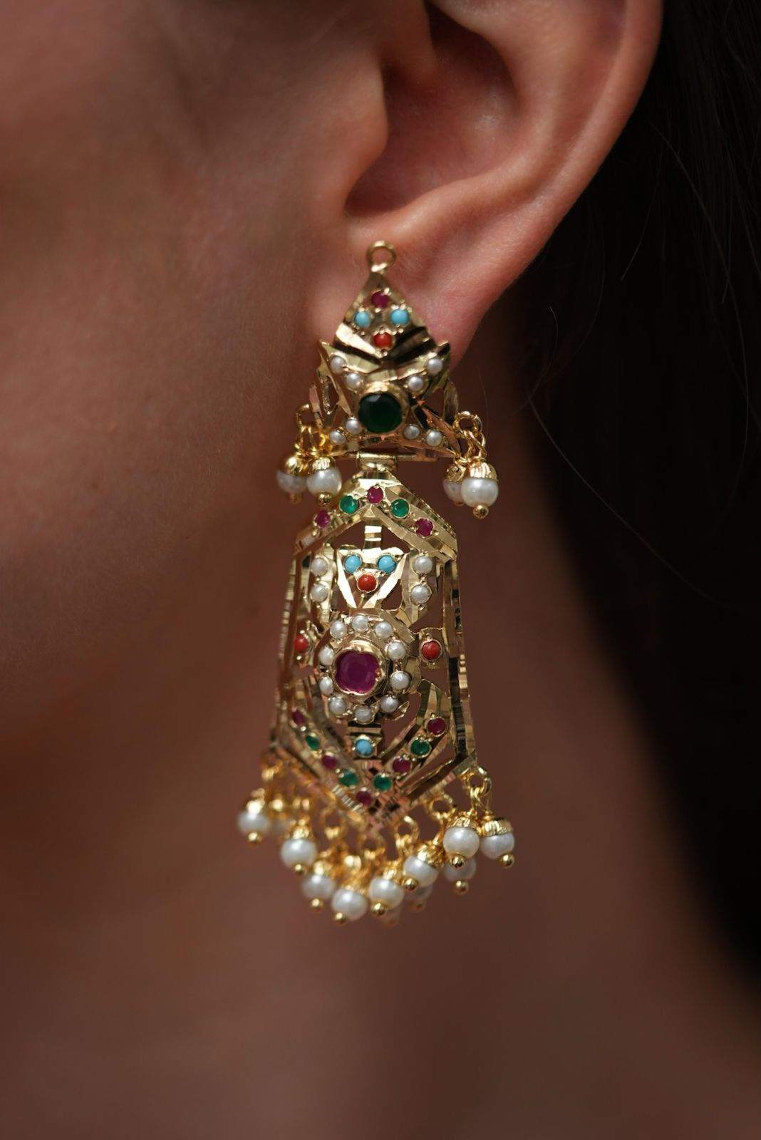 Kareem Jadaau Indian Navratna Earrings