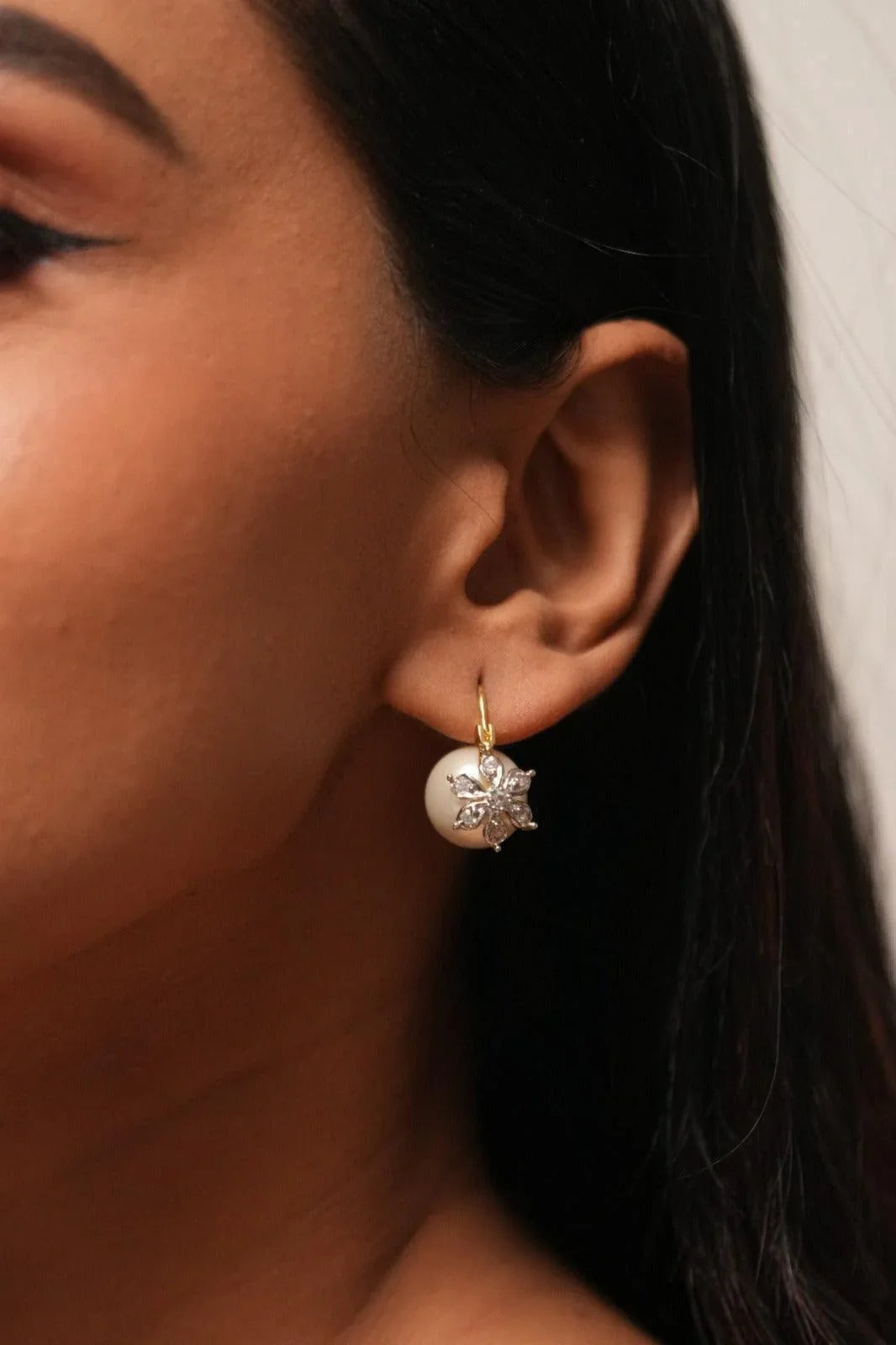 Floral Diamond On Pearl Bali’s