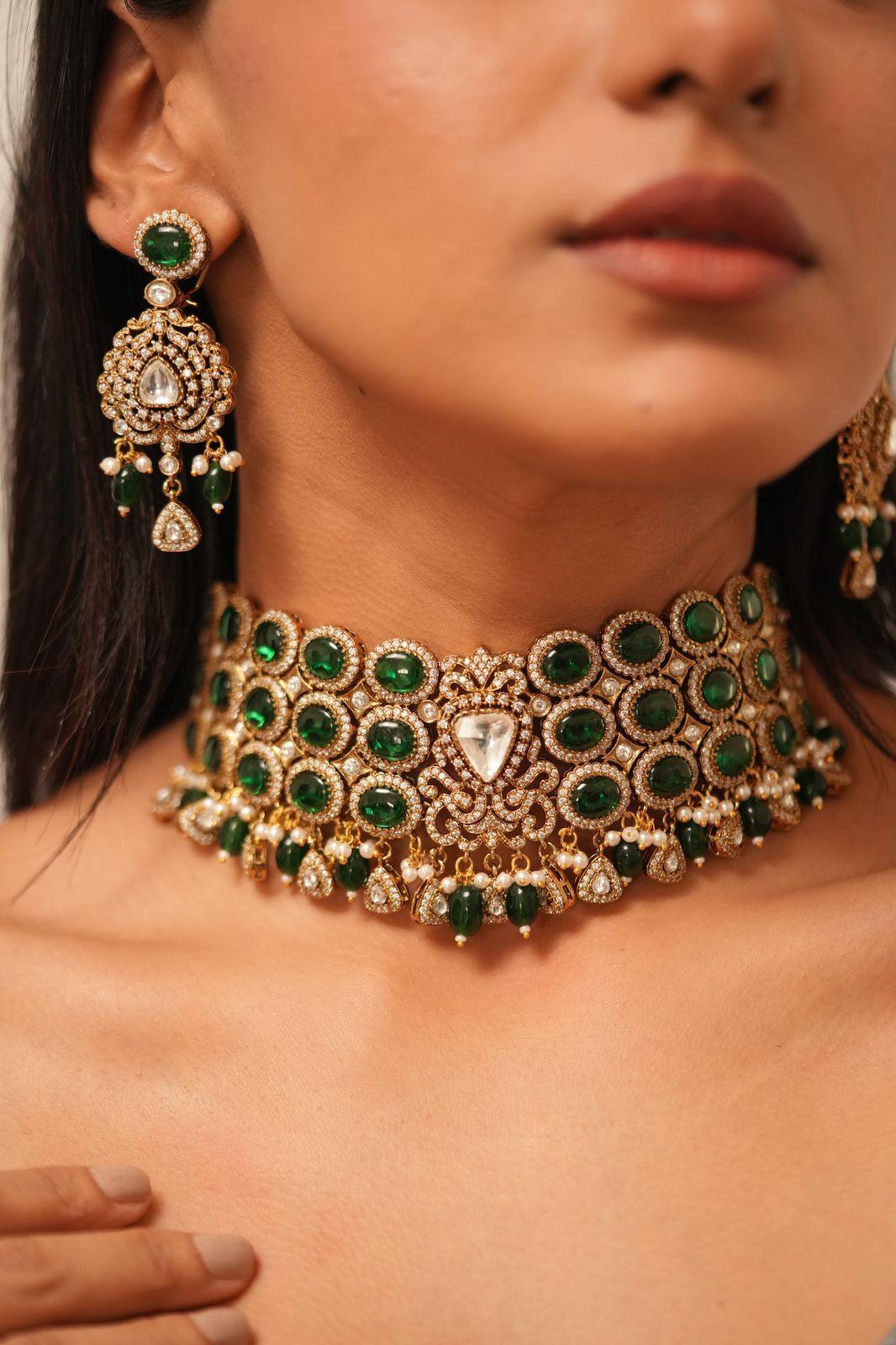 Rasika Polki And Emerald Choker Set | Antique Gold