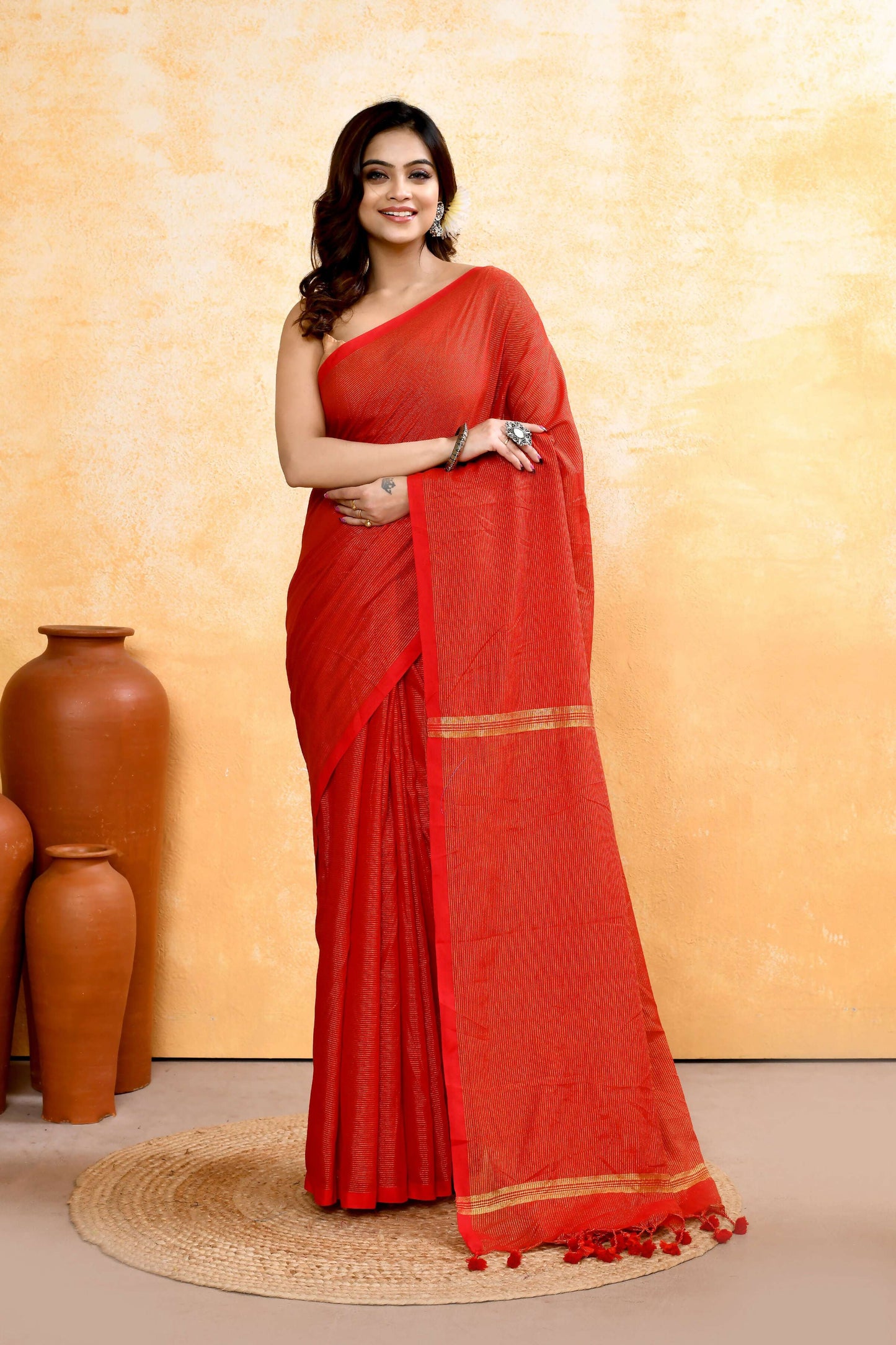 Piyari Fashion Women's Red Embellished Cotton Blend Zari Check Handloom Saree