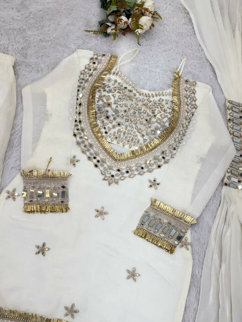 Teeya Creation New Trendy Stylish Real Mirror Work With Lace Border White Kurta Set
