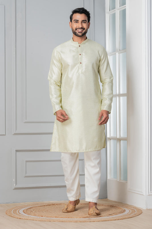 Zavaya Men Green Embroidery Silk Kurta