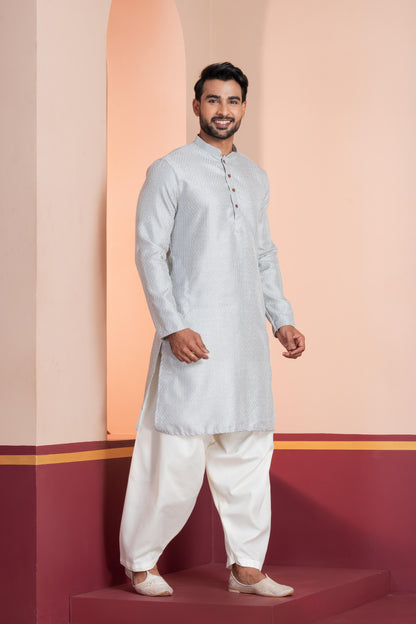 Zavaya Men Grey Embroidery Silk Kurta