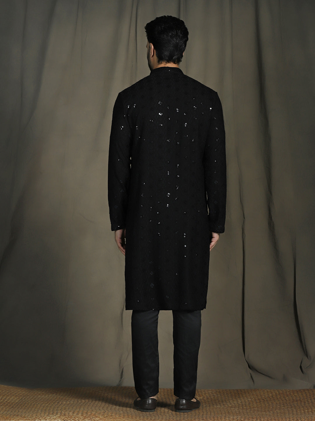 Zavaya Men Black Embroidery Cotton Blend Kurta
