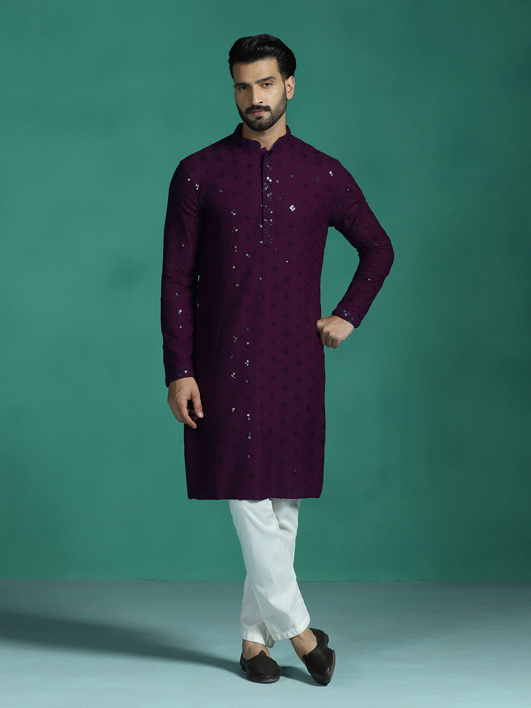 Zavaya Men Purple Embroidery Cotton Blend Kurta Pyjama Set