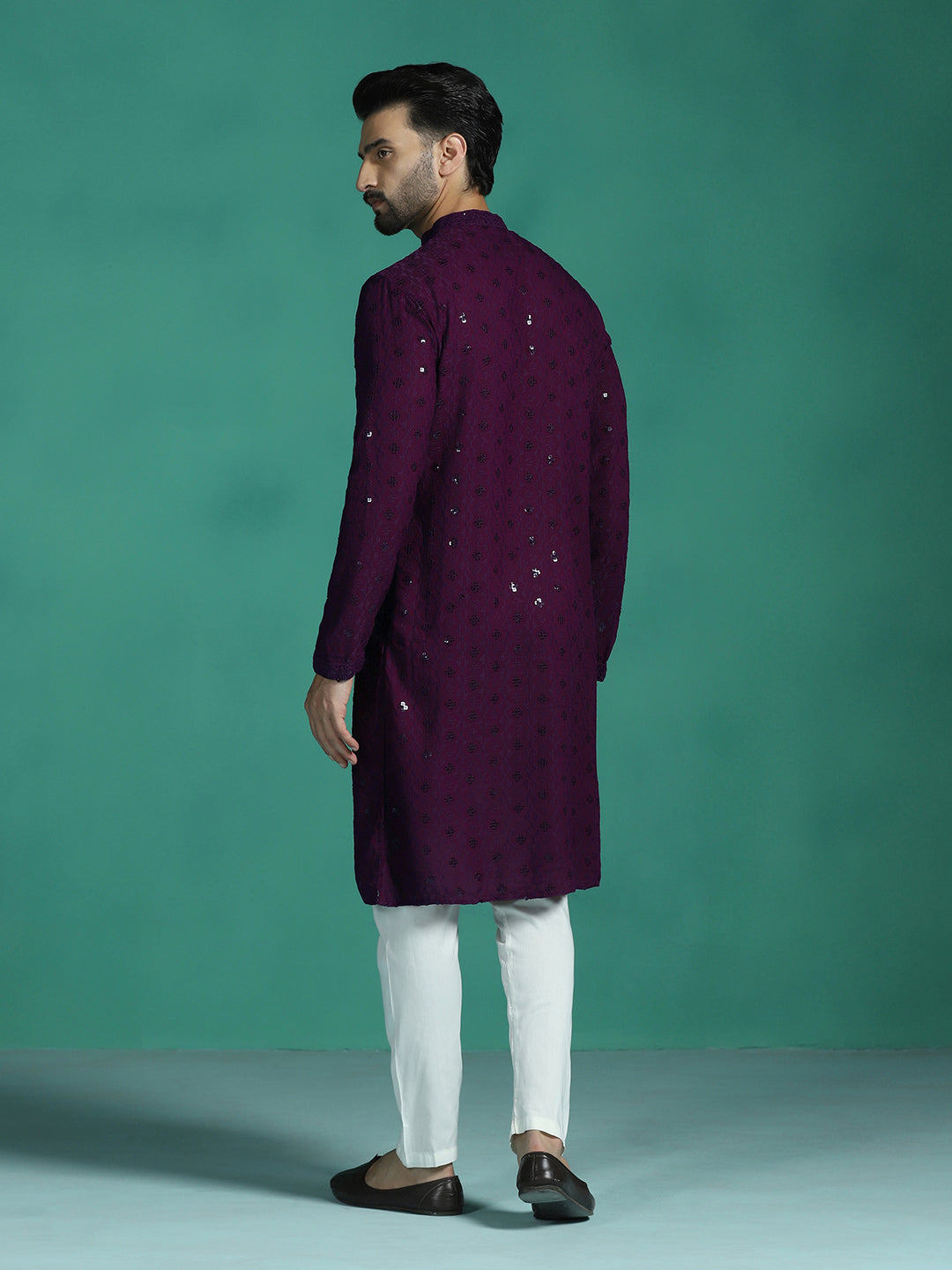 Zavaya Men Purple Embroidery Cotton Blend Kurta