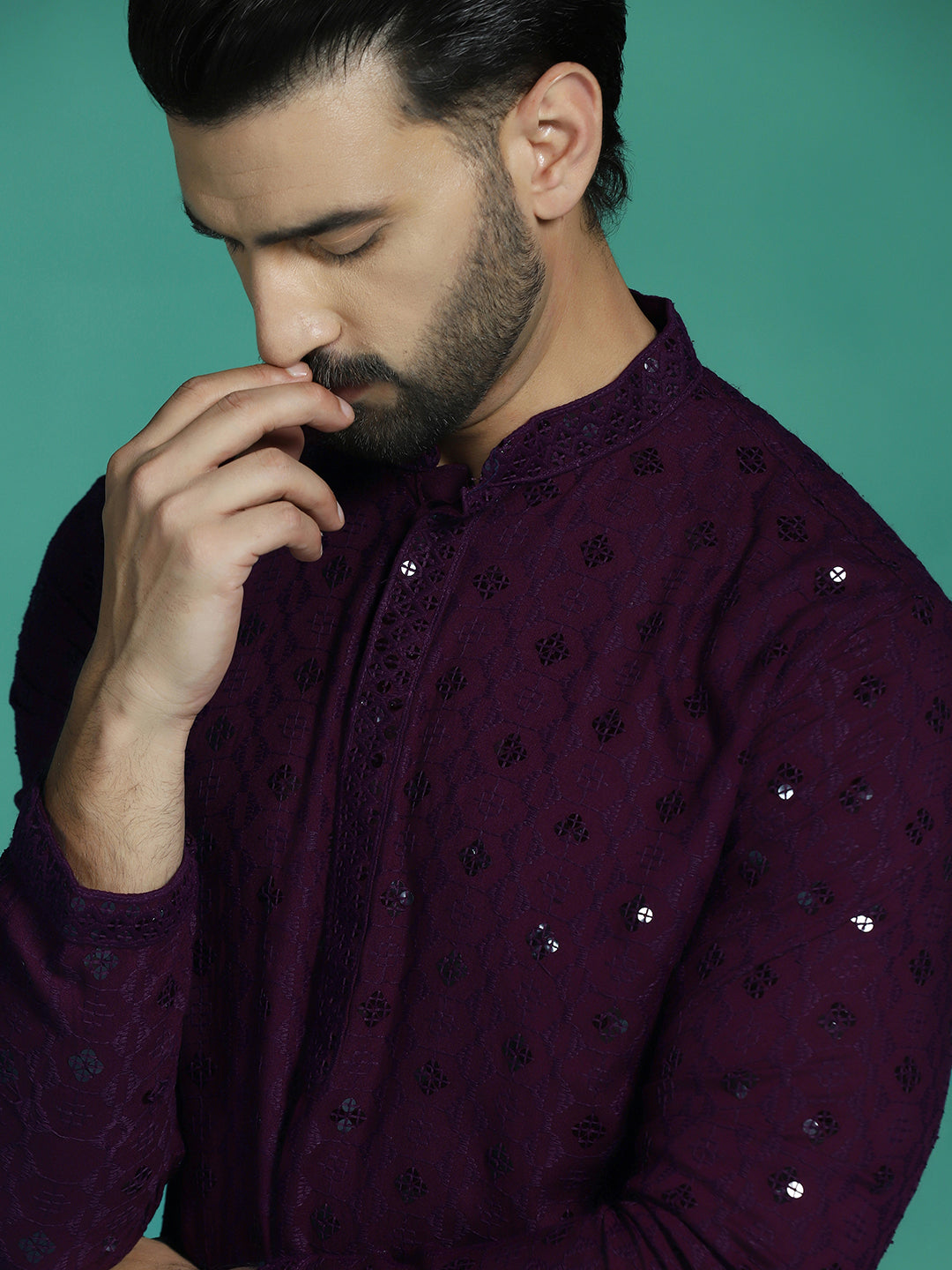Zavaya Men Purple Embroidery Cotton Blend Kurta