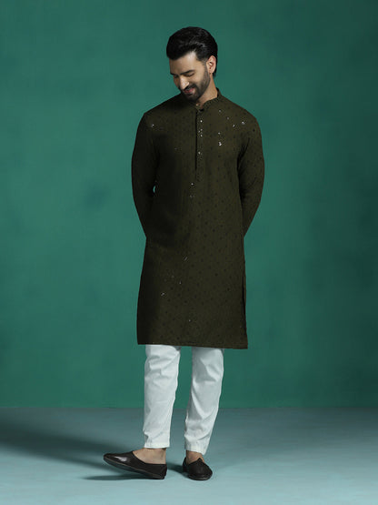 Zavaya Men Olive Embroidery Cotton Blend Kurta