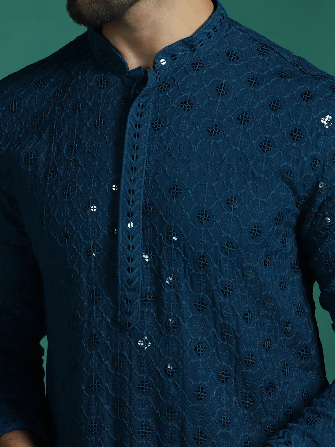 Zavaya Men Blue Embroidery Cotton Blend Kurta Pyjama Set