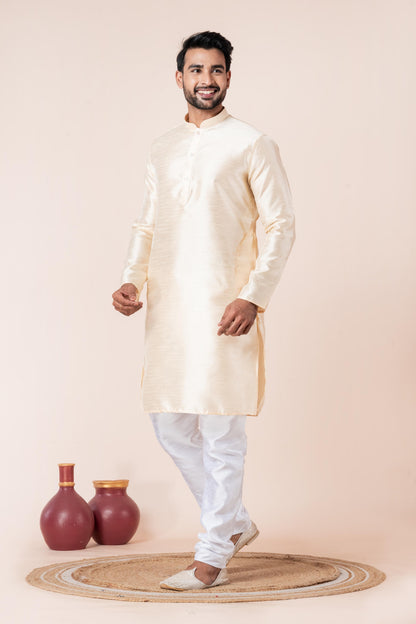 Zavaya Men Beige Solid Banarasi Silk Kurta