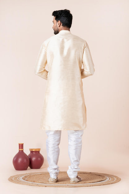Zavaya Men Beige Solid Banarasi Silk Kurta