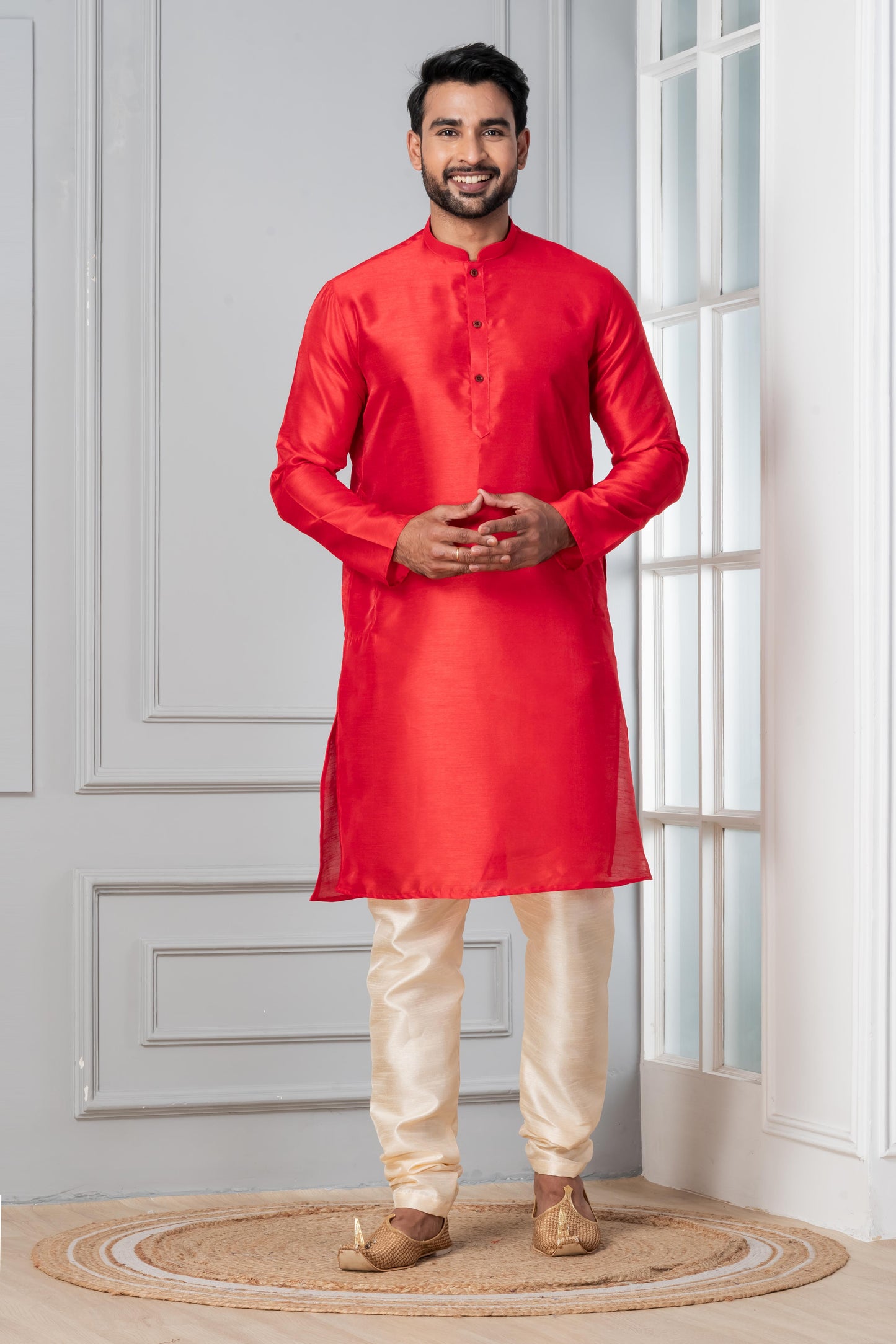 Zavaya Men Red Solid Banarasi Silk Kurta
