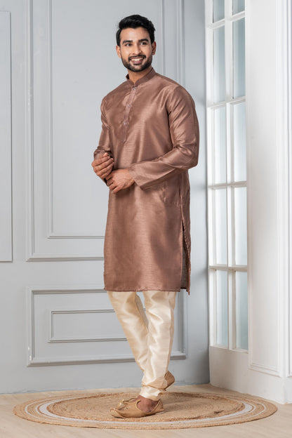 Zavaya Men Brown Solid Banarasi Silk Kurta
