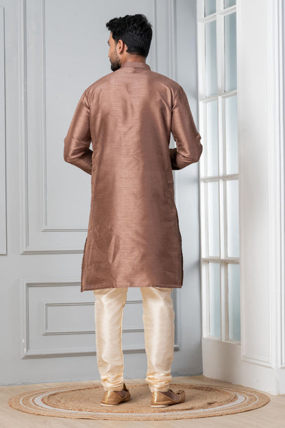Zavaya Men Brown Solid Banarasi Silk Kurta