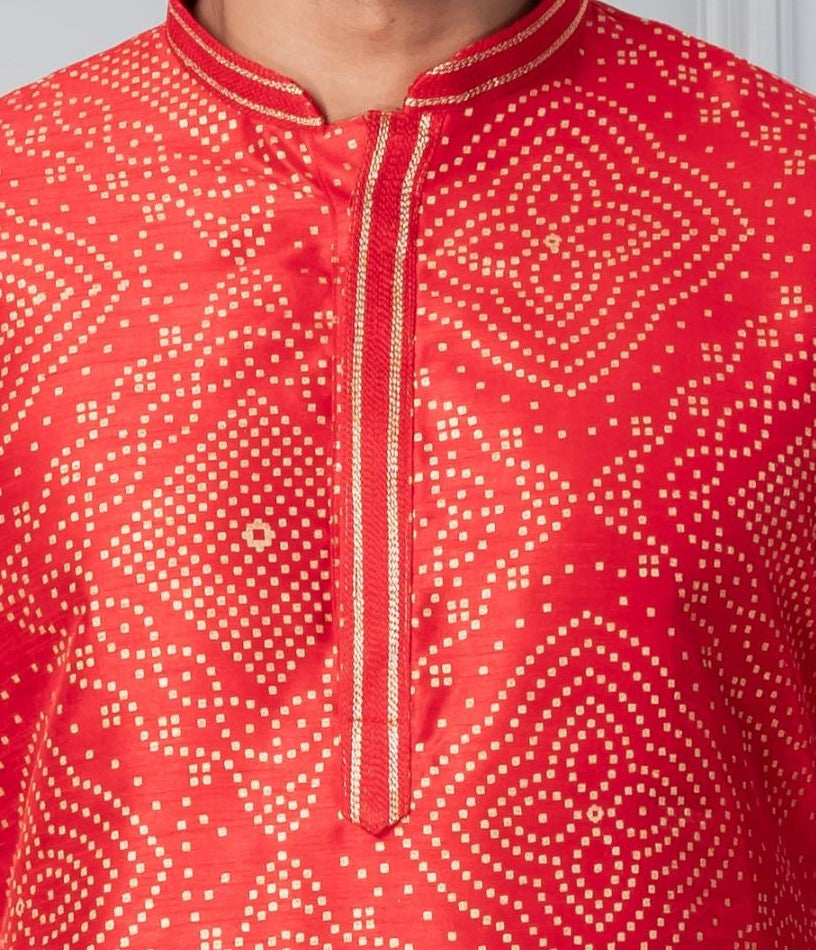 Zavaya Men Red Printed Banarasi Silk Kurta