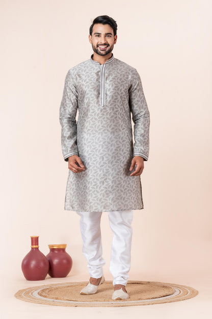Zavaya Men Grey Printed Banarasi Silk Kurta