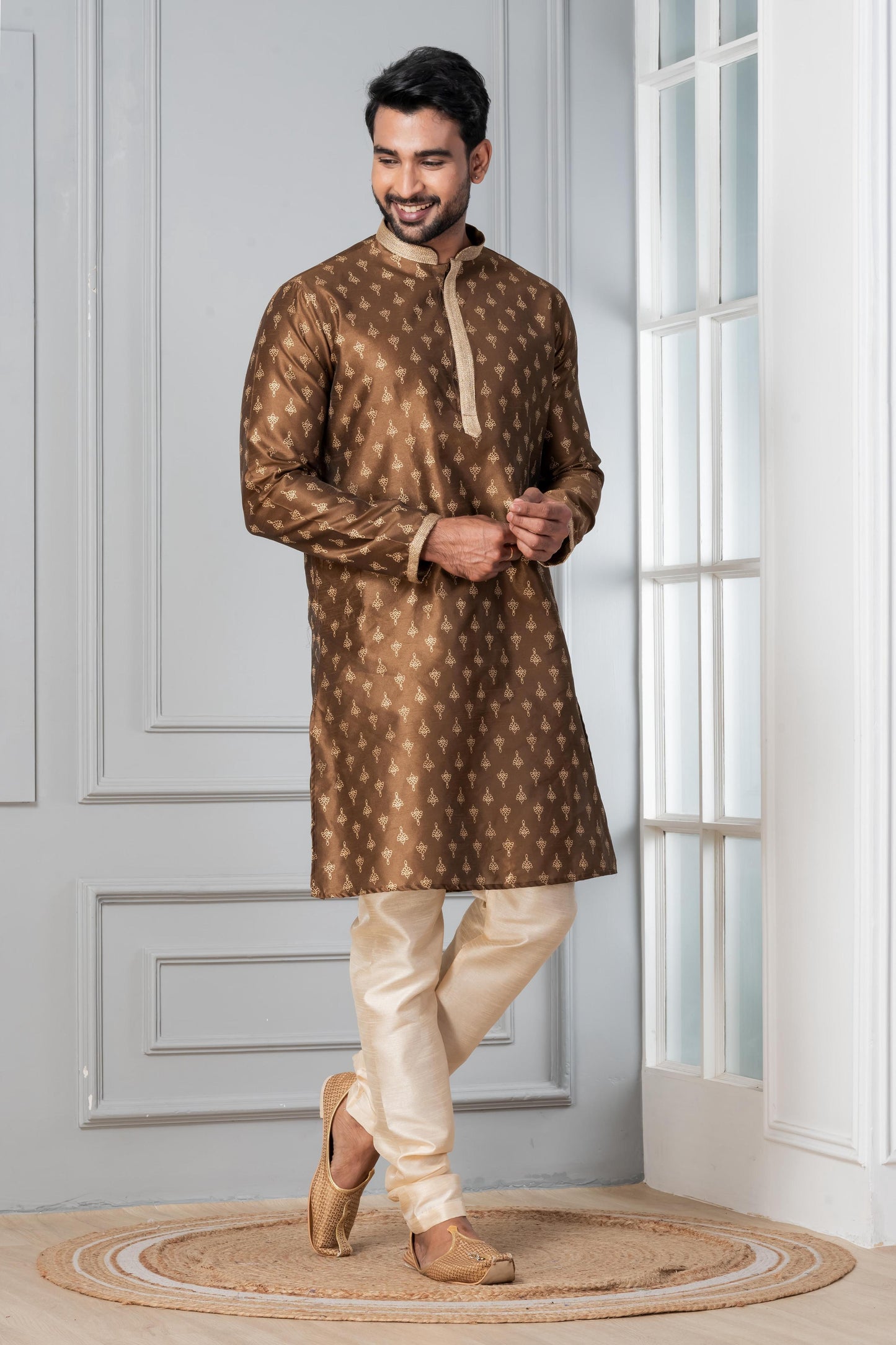 Zavaya Men Brown Printed Banarasi Silk Kurta