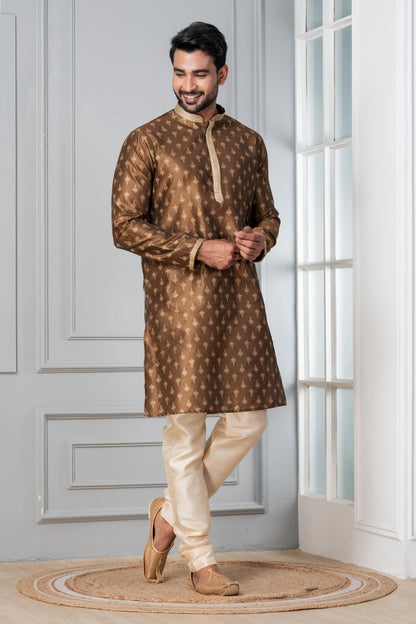 Zavaya Men Brown Printed Banarasi Silk Kurta