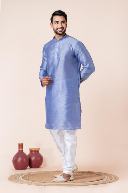 Zavaya Men Sky Blue Solid Banarasi Silk Kurta