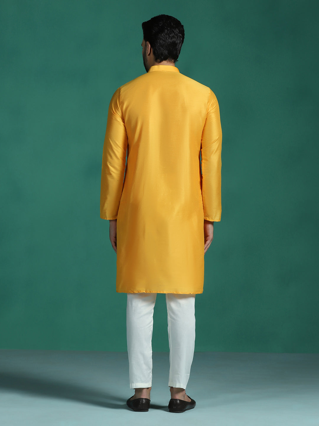 Zavaya Yellow Plain Polyester Viscose Kurta Pyjama Set for Men