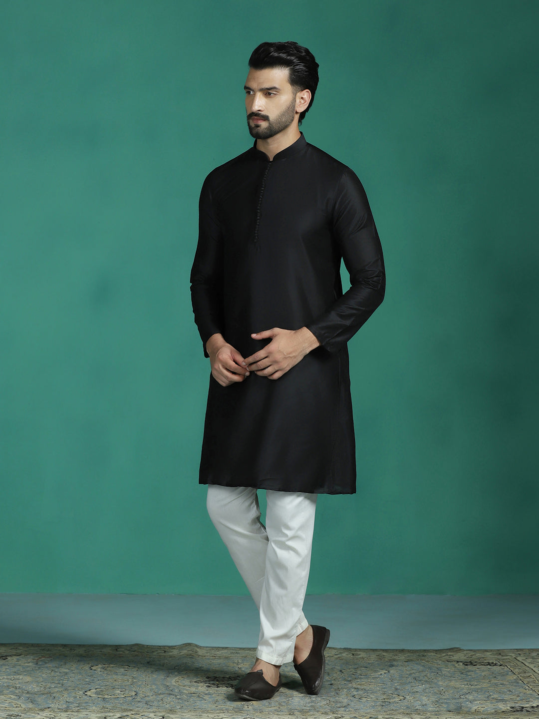 Zavaya Black Plain Polyester Viscose Kurta Pyjama Set for Men