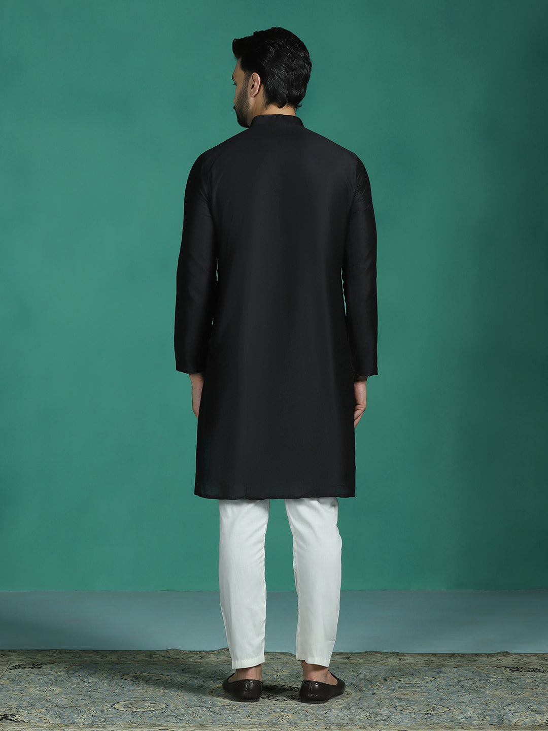 Zavaya Black Plain Polyester Viscose Kurta Pyjama Set for Men