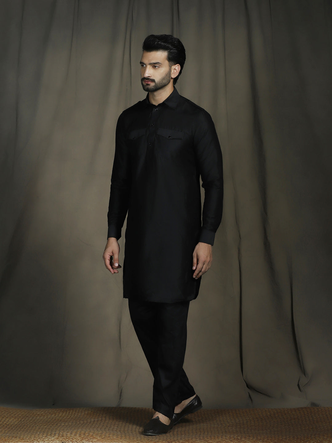 Zavaya Black Plain Polyester Viscose Kurta Salwar Set for Men