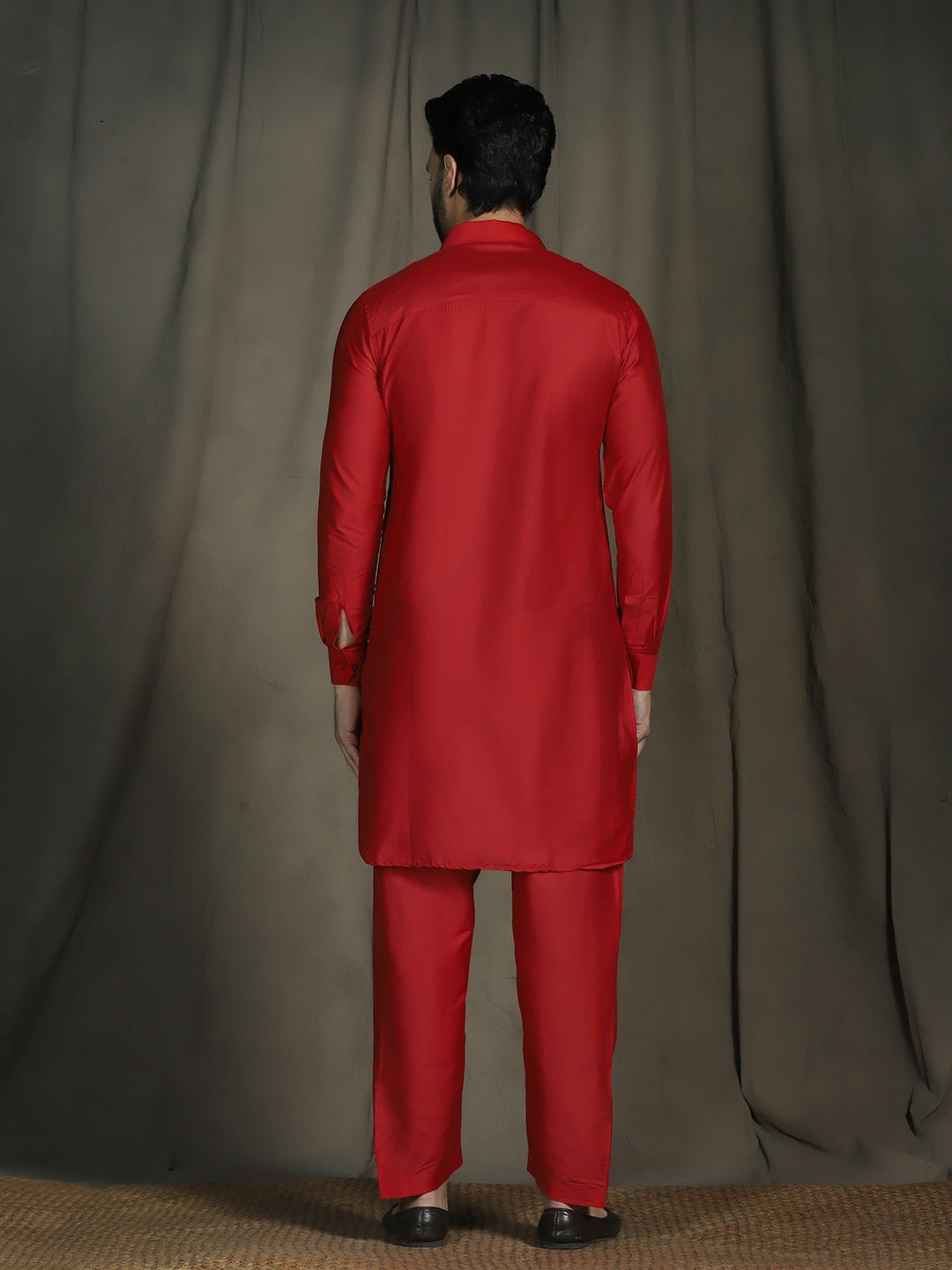 Zavaya Red Plain Polyester Viscose Kurta Salwar Set for Men