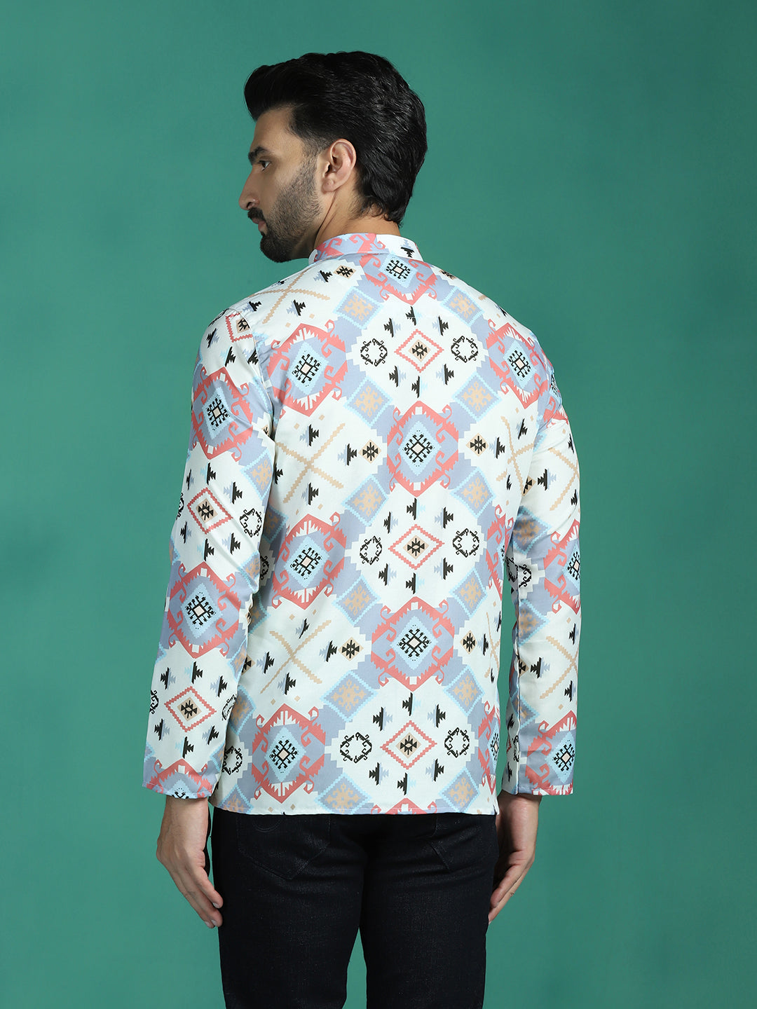 Zavaya White Ethnic Motifs Rayon Short Kurta for Men