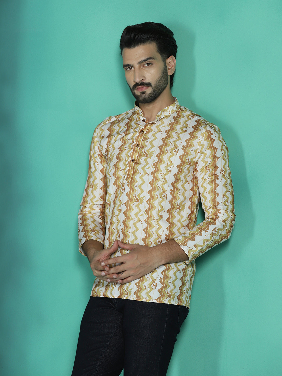 Zavaya Yellow Zigzag Rayon Short Kurta for Men