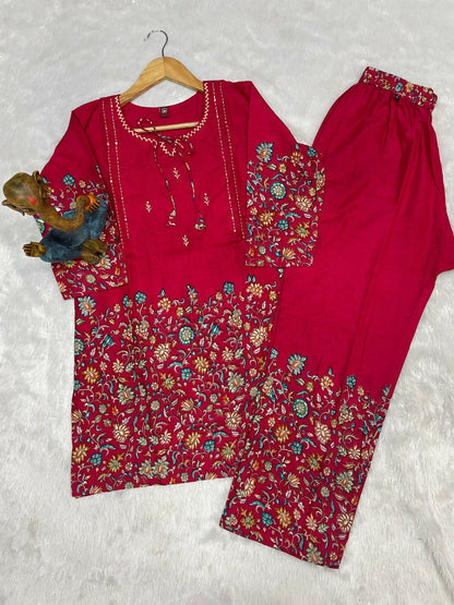Teeya Creation Rani Pink Floral Printed Short Kurta With Straight Pants Co-Ord Set