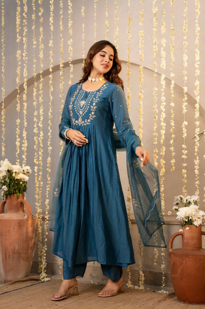 The52 Women's Beautiful Embroidery Work Chanderi Silk Fabric Flared Kurta Pant and Dupatta Set-Rama