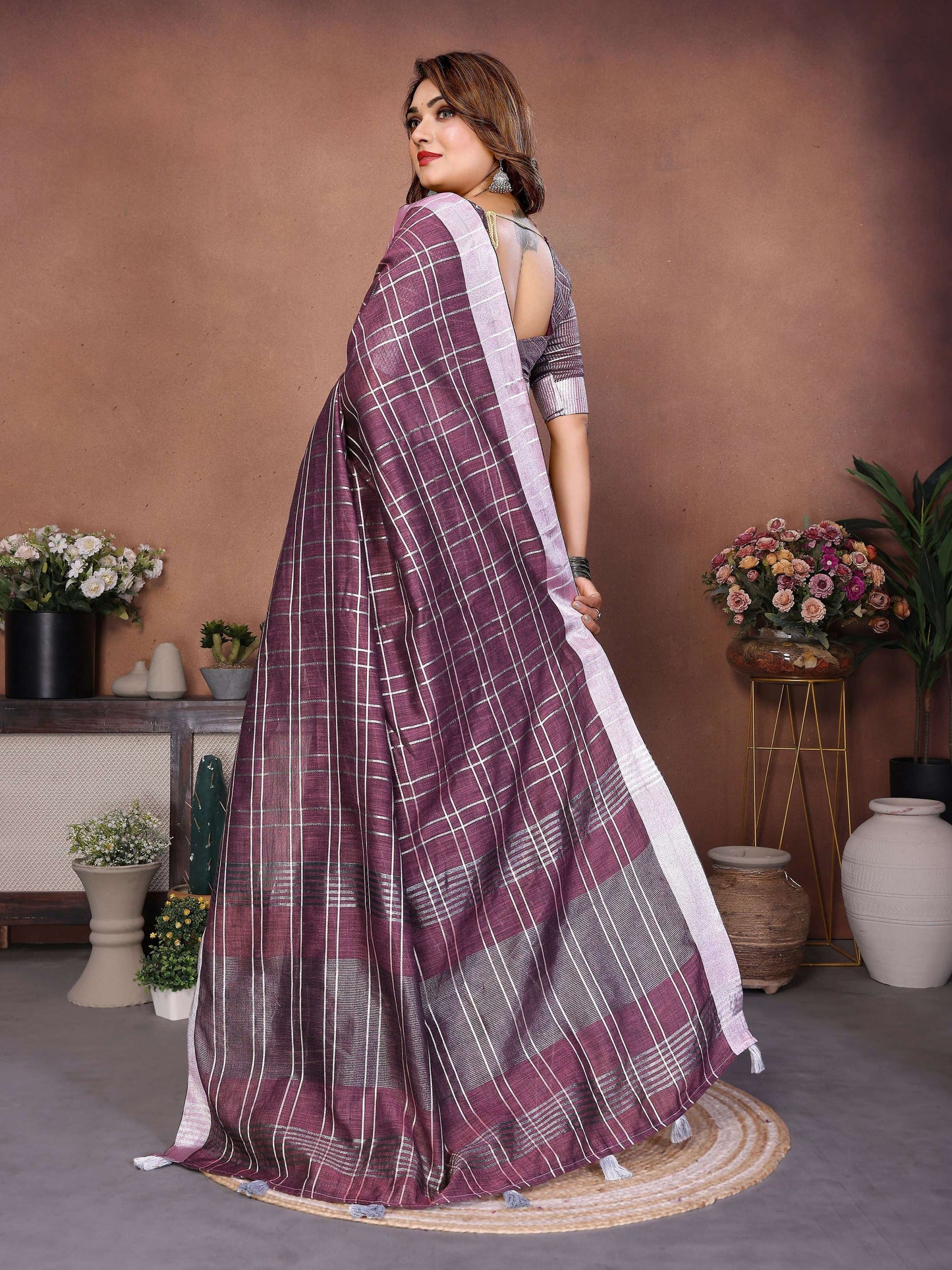 Aastha Fashion Lavender Linen Weaving Saree