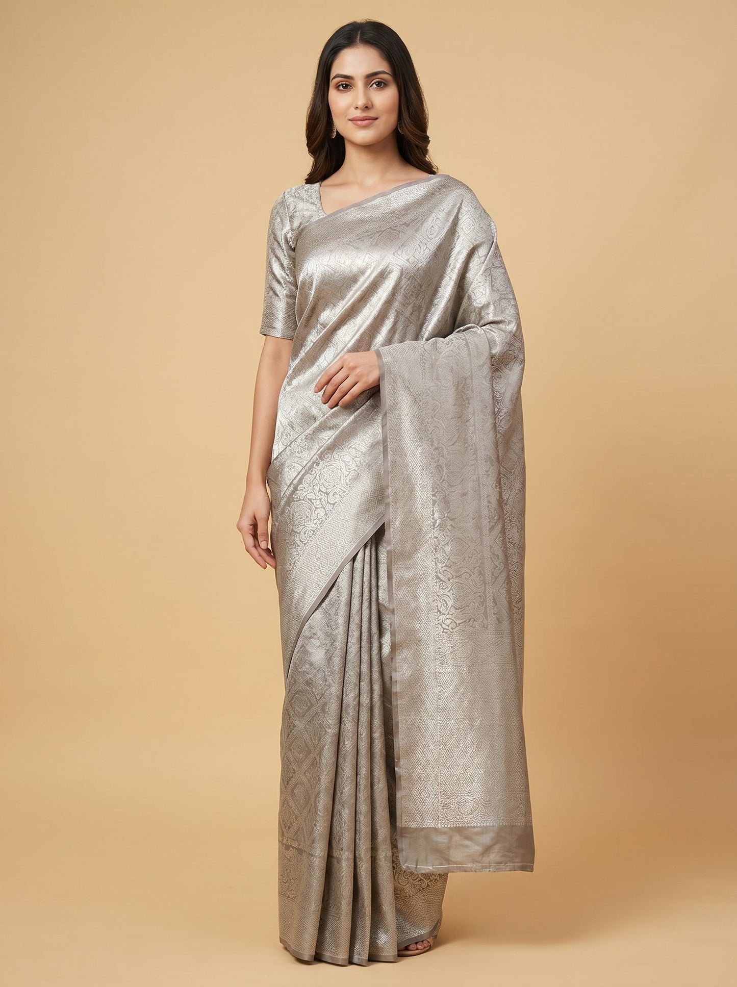 Antique Silver Vintage Finish Handloom Saree