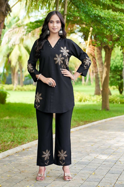 Teeya Creation New Latest Stylish Elegant Black Embroidered Kurti with Matching Pants Co-ord Set
