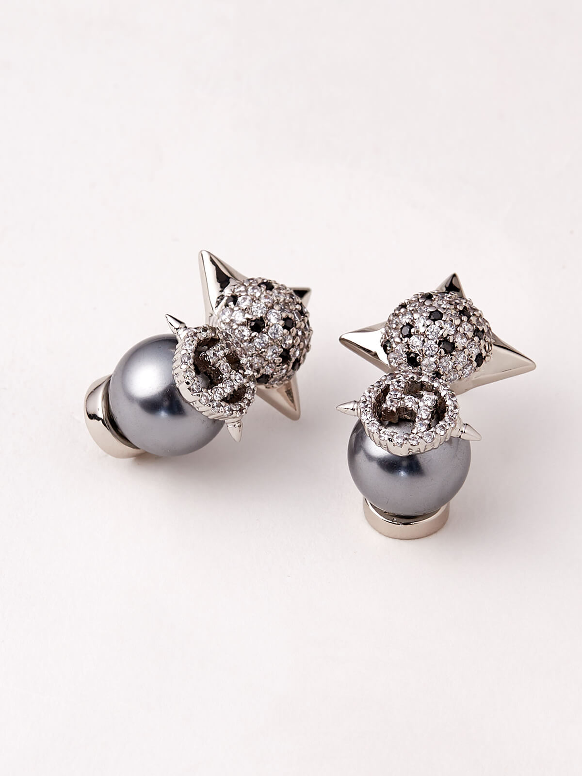 OH Monogram Grau Nova Stud Earrings