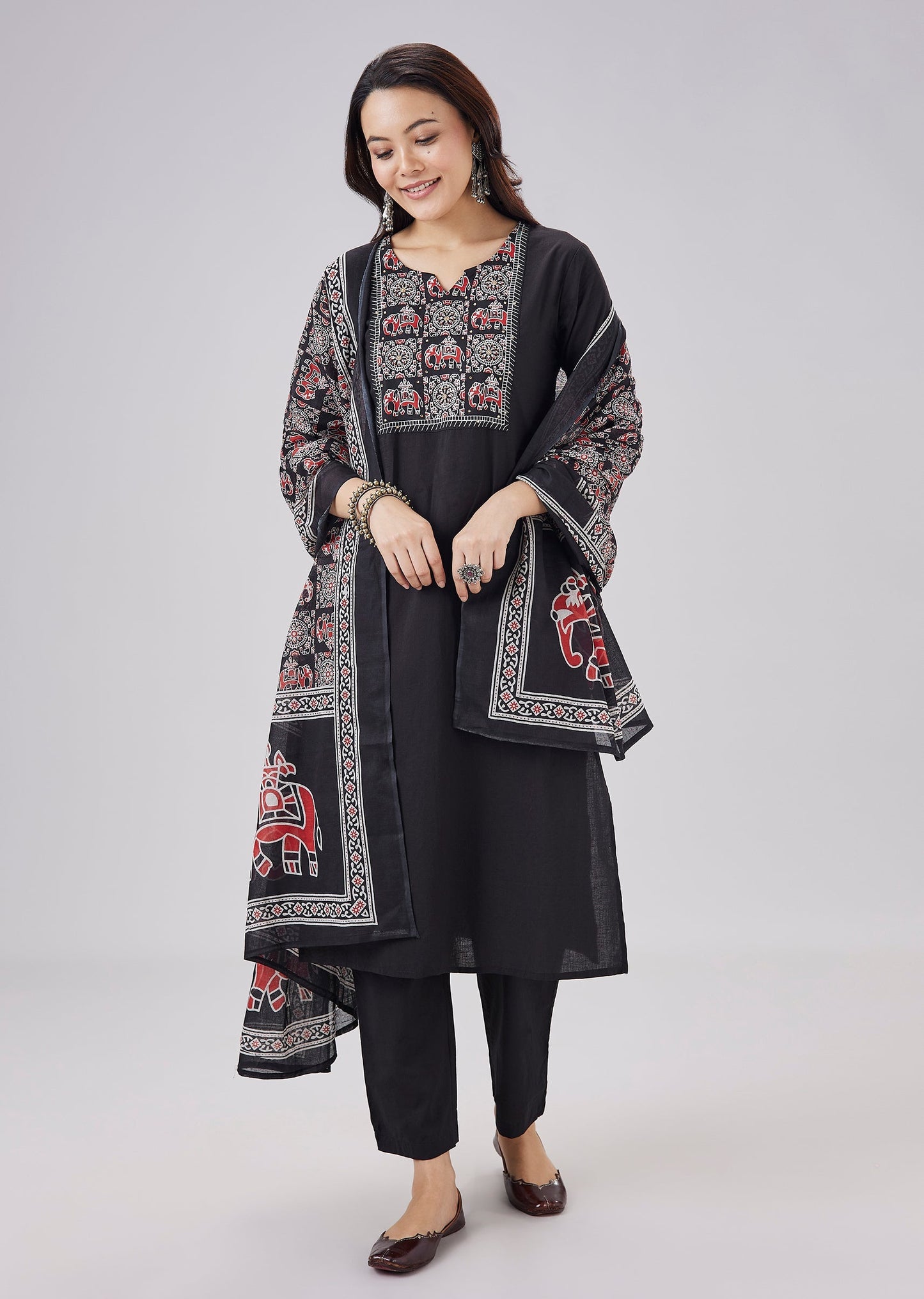 Black Printed Cotton Kurta Set With Stone And Cut Dana Work