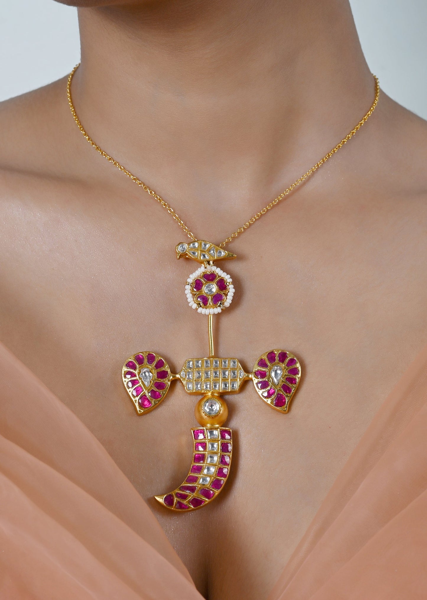 Blush Kundan Pendant Set With Earrings