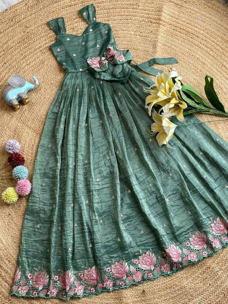 Teeya Creation New Kids Girls Premium Lavender Crinkled Silk Ethnic Gown with Floral Border and Waist Bow Accent