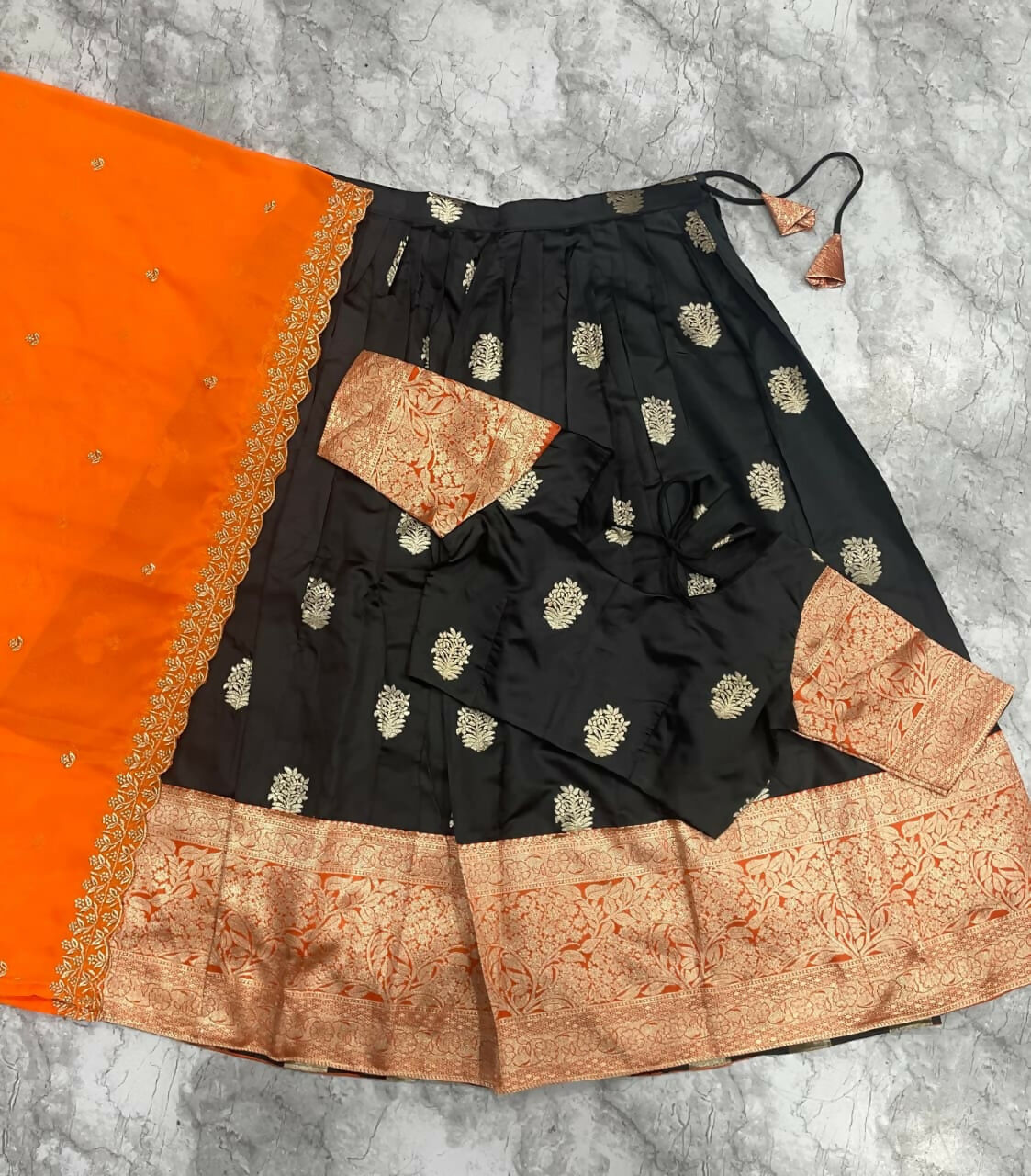 Teeya Creation Elegant Black Border Work Festive Chaniya Choli Set for Women