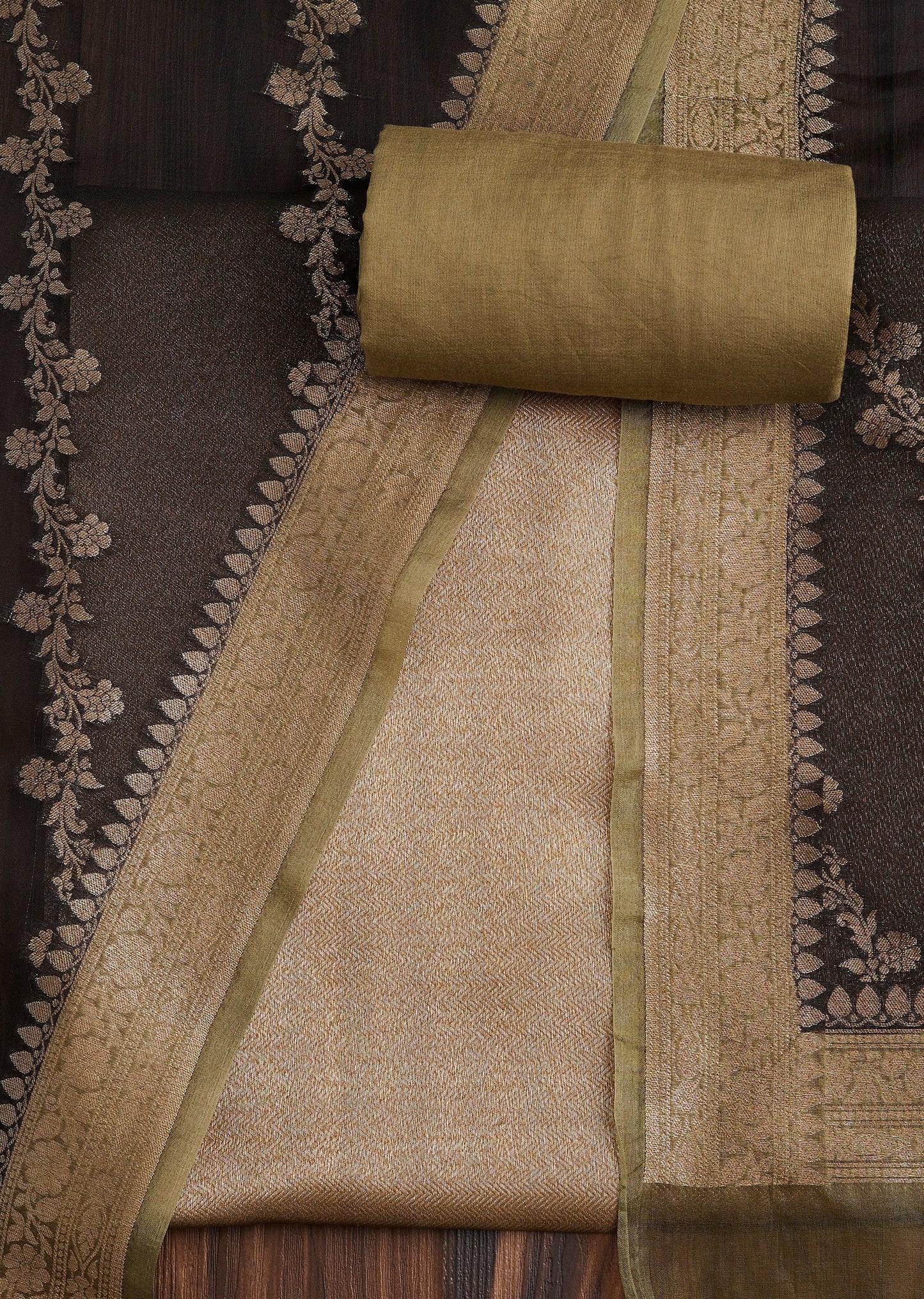 Classic Brown Tissue Suit Set