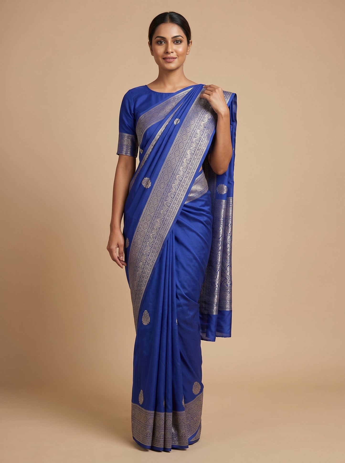 Classic Drop Navy Blue Handloom Saree