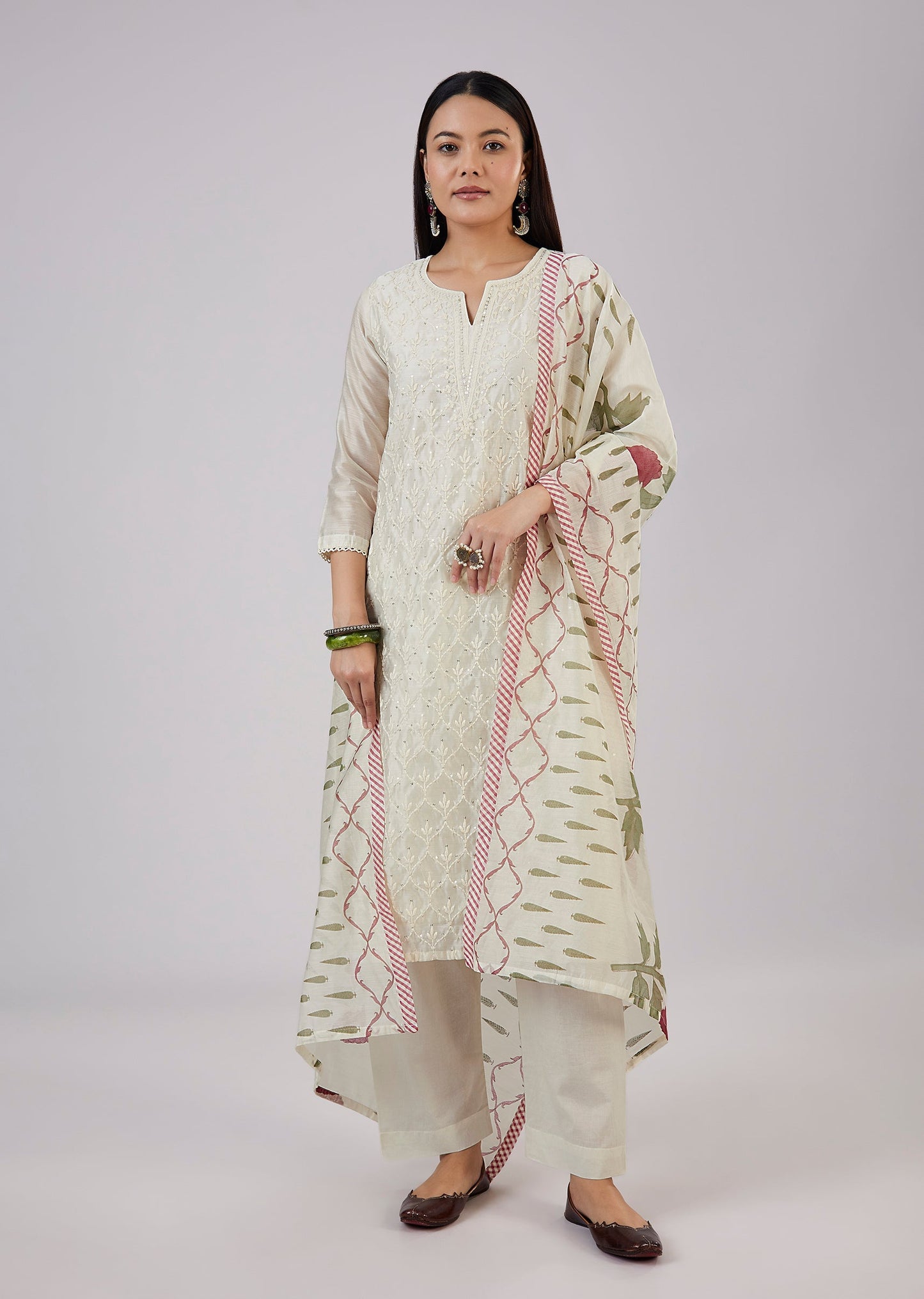 Cream Chanderi Kurta Set With Embellished Work