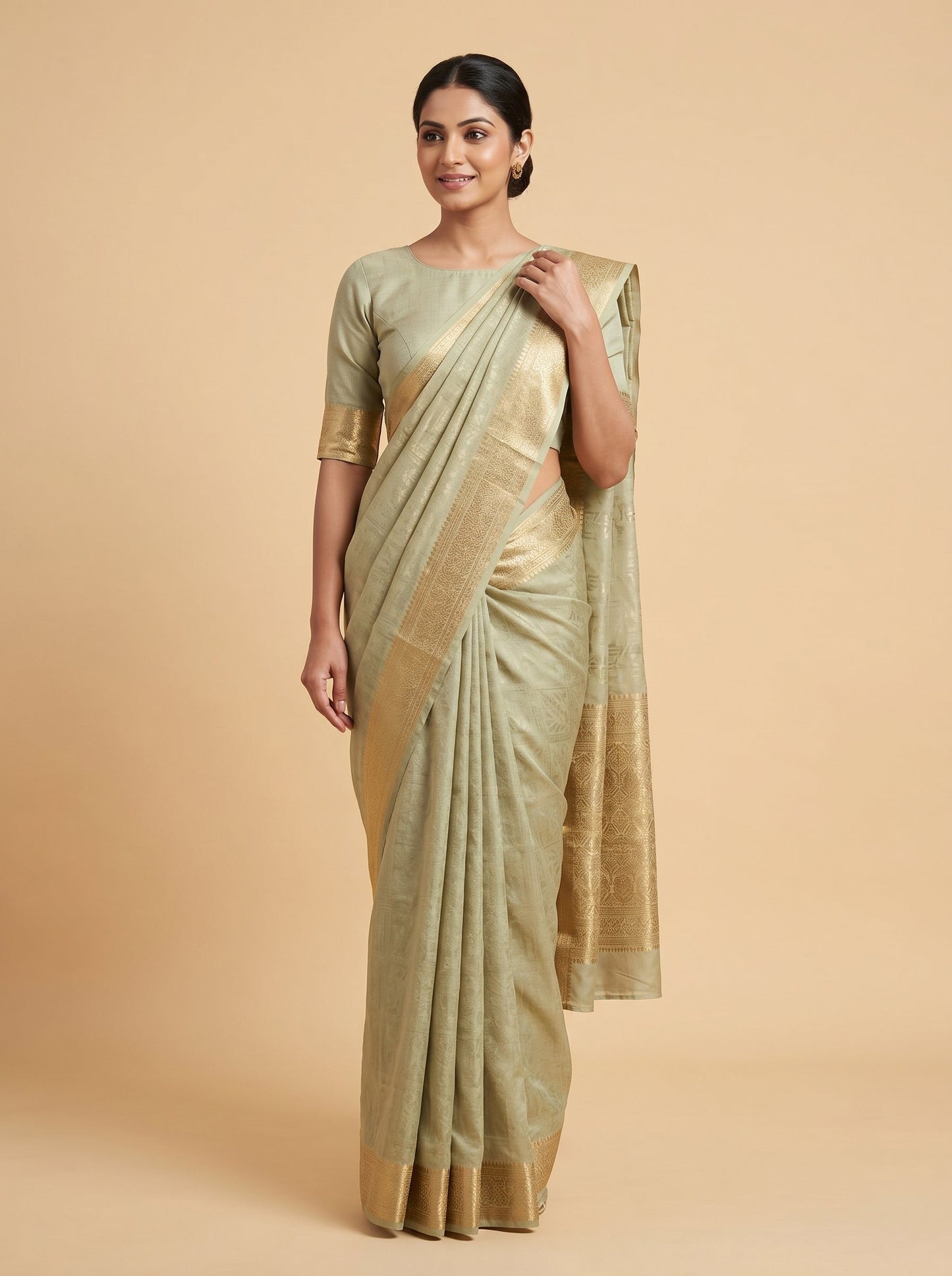 Cream Gentle Grain Handloom Saree