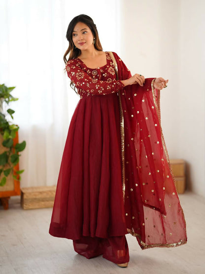 Teeya Creation New Trendy Stylish Elegant Finish With Full Flair Maroon Gown Set