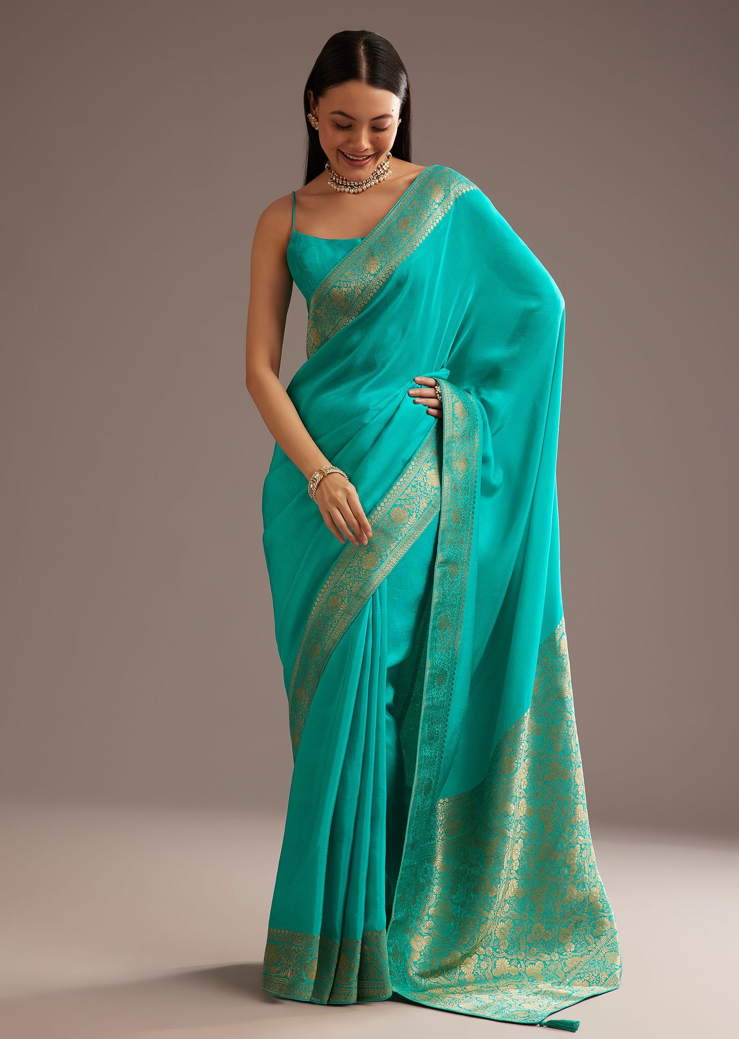 Cyan Dola Silk Saree With Zari Woven Border And Pallu