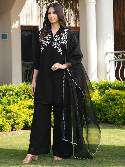 Nikhaar Black Embroidered Viscose Georgette Stitched Straight Cut Kurta Culottes Dupatta Readymade Suit