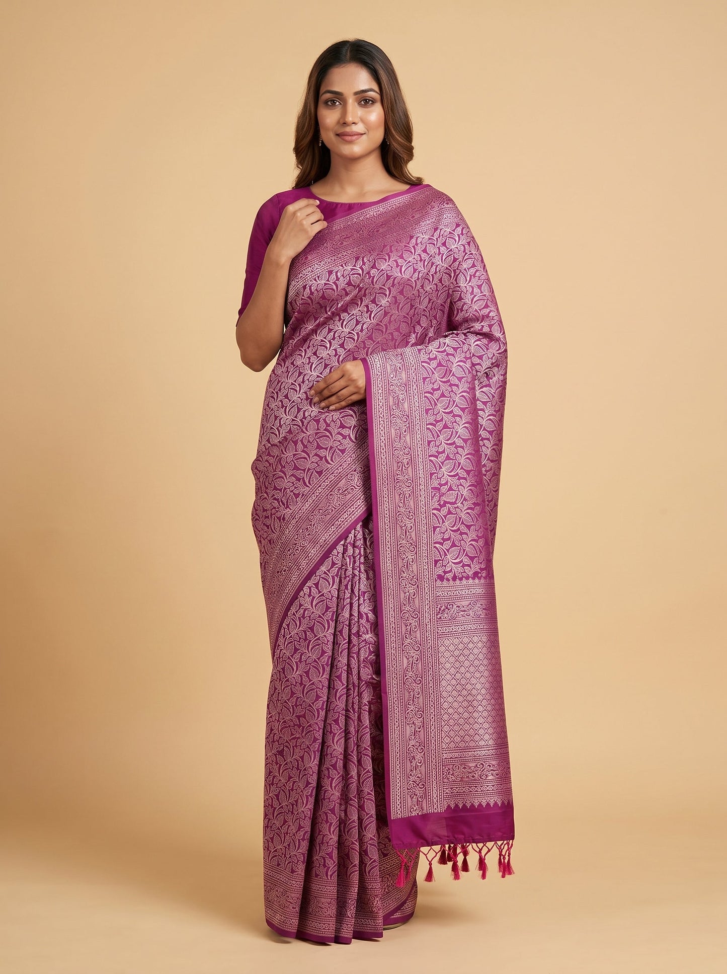 Dark Green Velvet Handloom Saree